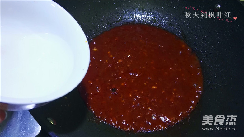 茄汁西葫蘆雞肉餅的做法-茄汁味煎菜譜-易網(wǎng)健康養(yǎng)生網(wǎng) 茄汁西葫蘆雞肉餅的做法-茄汁味煎菜譜