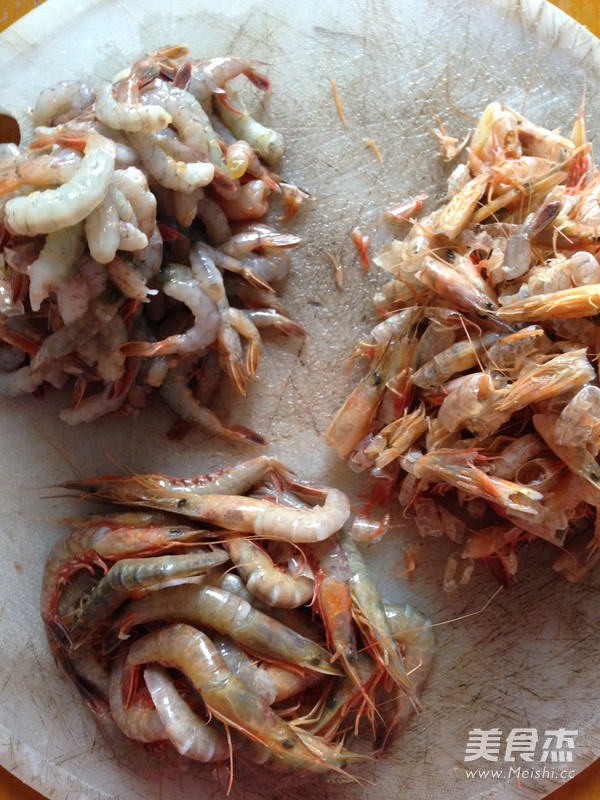 雞蛋菌菇蝦仁的做法-咸鮮味炒菜譜-易網<a href=http://www.jsjjzhkt.cn/ target=_blank class=infotextkey>健康養生</a>網 雞蛋菌菇蝦仁的做法-咸鮮味炒菜譜