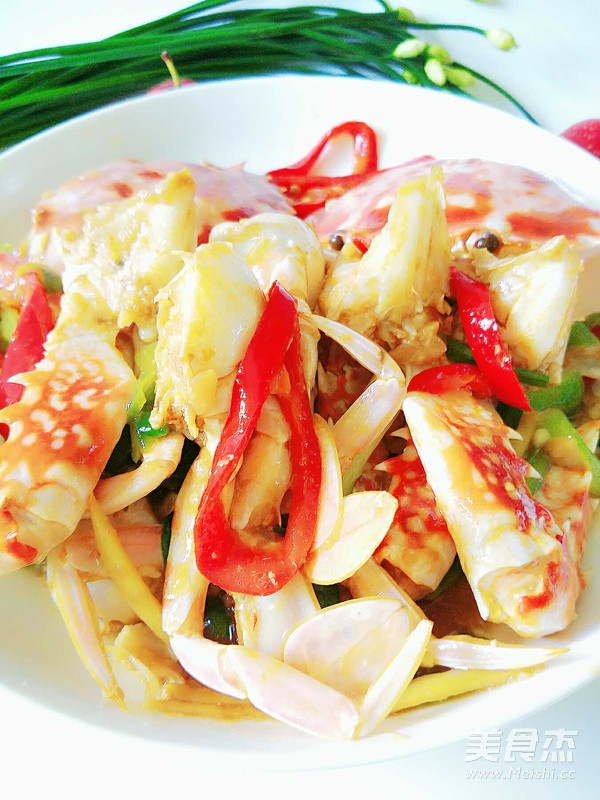 雙椒辣炒螃蟹的做法-家常味炒菜譜