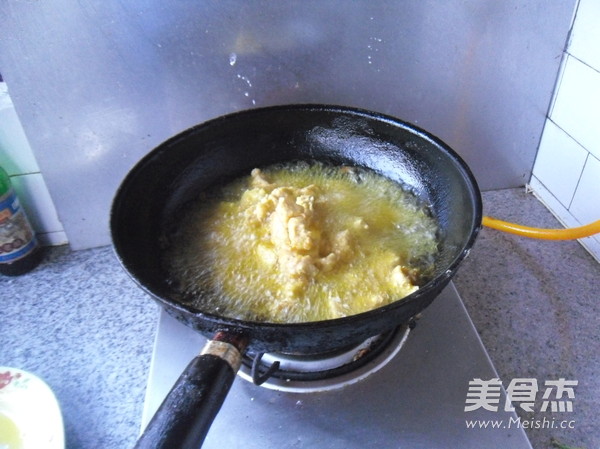 糖醋雞丁的做法-家常味炸菜譜-易網健康養生網 糖醋雞丁的做法-家常味炸菜譜