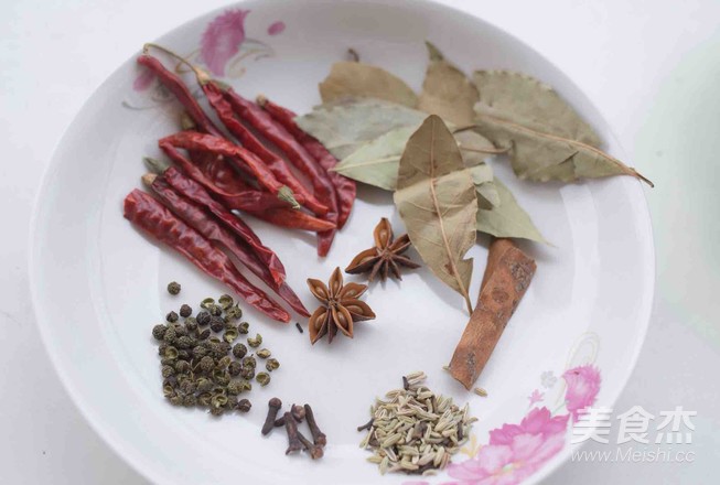 煮毛豆的做法-麻辣味煮菜譜-易網(wǎng)健康養(yǎng)生網(wǎng) 煮毛豆的做法-麻辣味煮菜譜