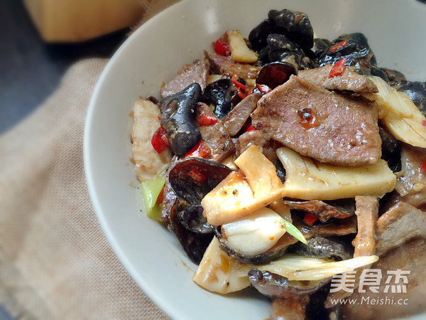 火爆豬肝的做法-香辣味炒菜譜