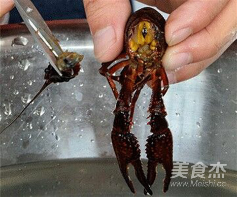 正宗潛江油燜大蝦的做法-麻辣味煮菜譜-易網健康養生網 正宗潛江油燜大蝦的做法-麻辣味煮菜譜