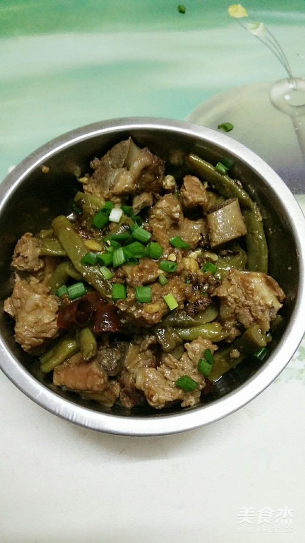 排骨燉豆角的做法-香辣味燉菜譜-易網健康養生網 排骨燉豆角的做法-香辣味燉菜譜