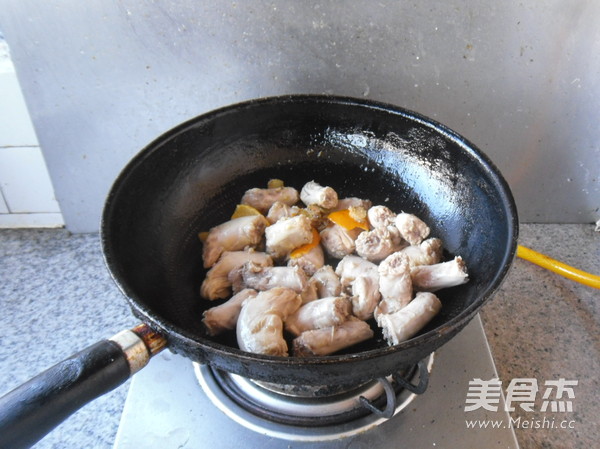 陳皮鴨脖的做法-家常味燜菜譜