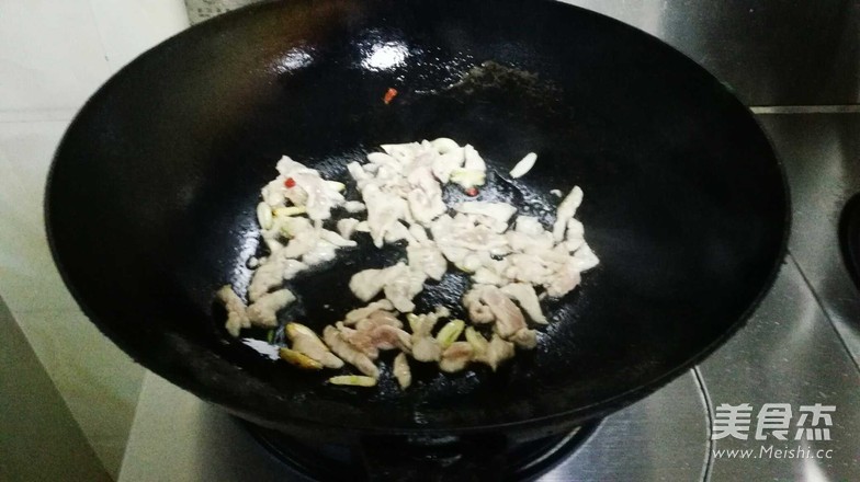 辣椒炒肉的做法-蒜香味炒菜譜-易網健康養生網 辣椒炒肉的做法-蒜香味炒菜譜