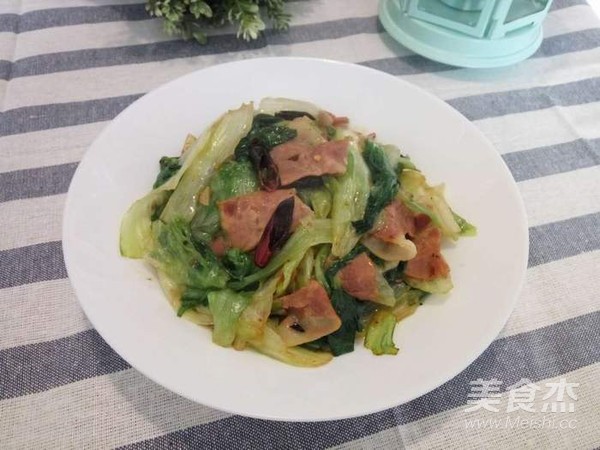 培根熗炒西生菜的做法-咸鮮味炒菜譜-易網健康養生網 培根熗炒西生菜的做法-咸鮮味炒菜譜