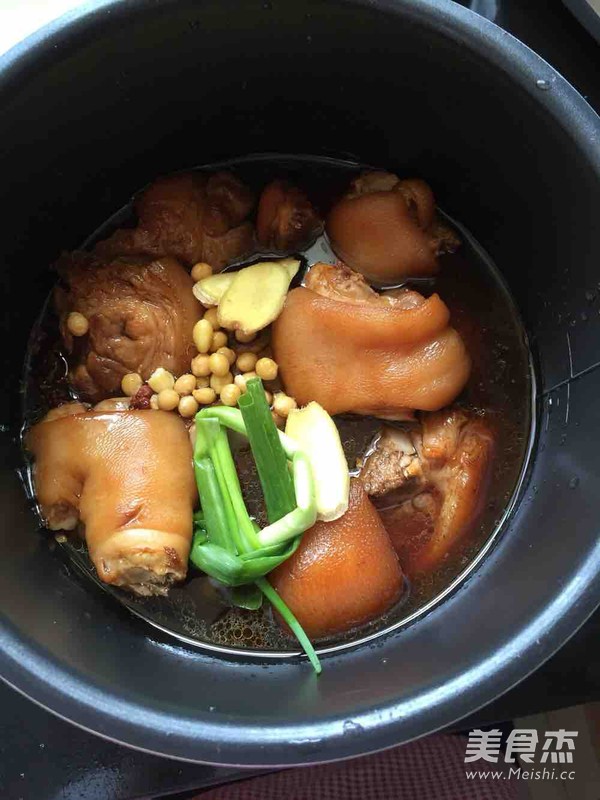 黃豆燉豬蹄/高壓鍋版的做法-五香味燉菜譜