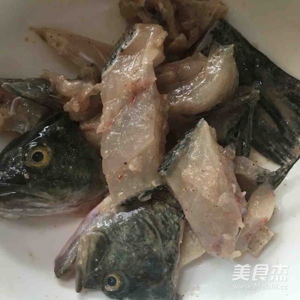 酸菜魚的做法-咸鮮味燒菜譜-易網健康養生網 酸菜魚的做法-咸鮮味燒菜譜
