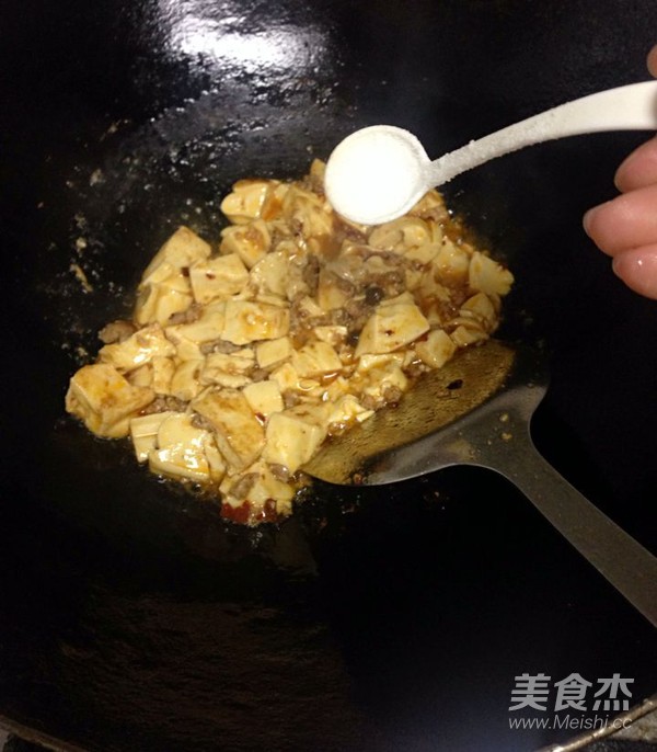 肉末老干媽豆腐的做法-家常味燒菜譜