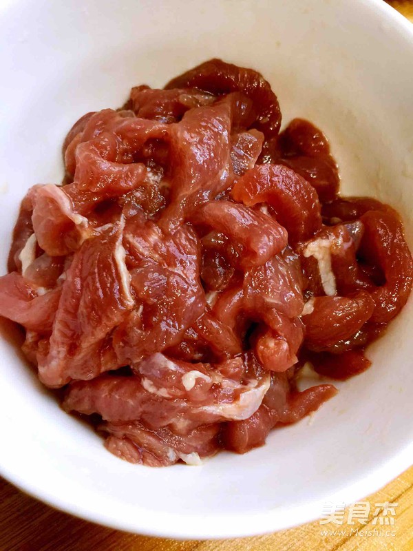 青椒肉絲的做法-家常味炒菜譜