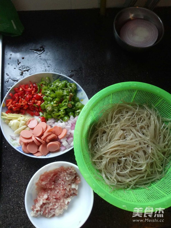 肉沫粉絲的做法-家常味燒菜譜