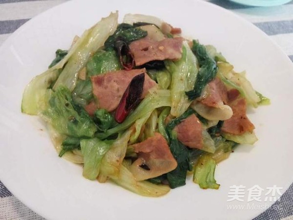 培根熗炒西生菜的做法-咸鮮味炒菜譜-易網健康養生網 培根熗炒西生菜的做法-咸鮮味炒菜譜