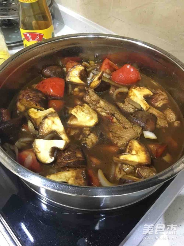 美味的羊肉手抓飯的做法-咸鮮味燜菜譜