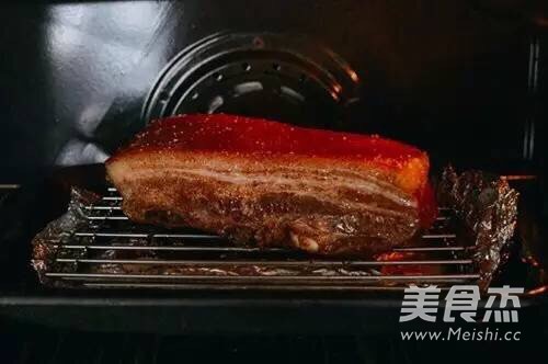 脆皮燒肉的做法-咸鮮味烤菜譜