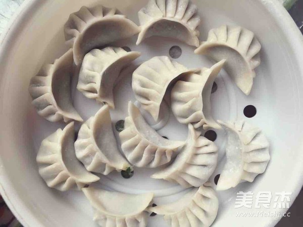 餃子的做法-咸鮮味蒸菜譜-易網(wǎng)健康養(yǎng)生網(wǎng) 餃子的做法-咸鮮味蒸菜譜