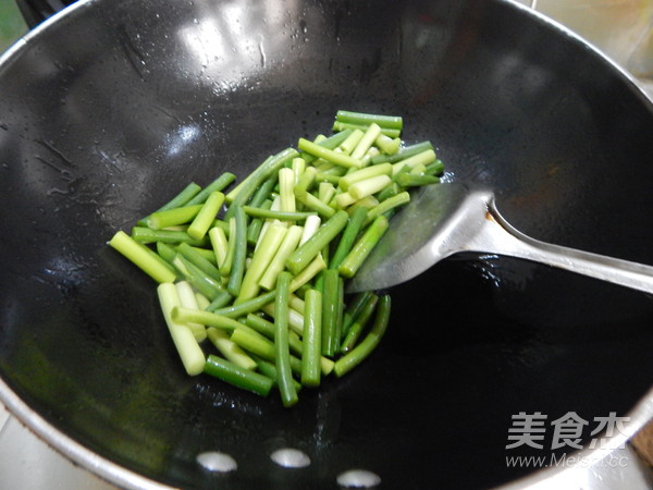 蒜苔炒雞蛋的做法-咸鮮味炒菜譜-易網(wǎng)健康養(yǎng)生網(wǎng) 蒜苔炒雞蛋的做法-咸鮮味炒菜譜