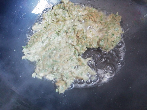 刺嫩芽煎蛋的做法-香辣味煎菜譜-易網健康養生網 刺嫩芽煎蛋的做法-香辣味煎菜譜