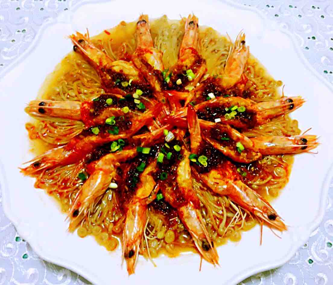 蒜蓉海蝦蒸金針菇的做法-家常味蒸菜譜-易網(wǎng)健康養(yǎng)生網(wǎng) 蒜蓉海蝦蒸金針菇的做法-家常味蒸菜譜