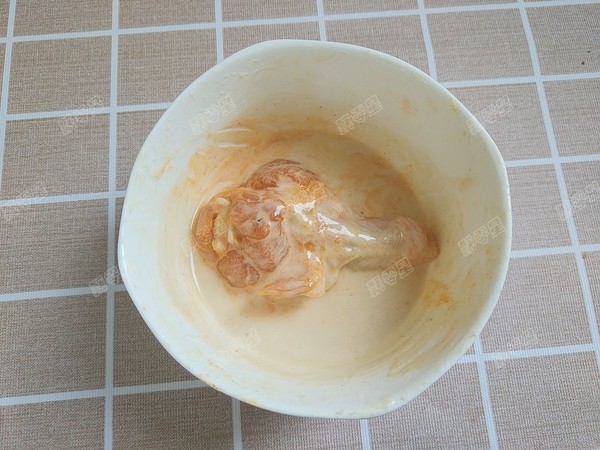 炸雞的做法-家常味炸菜譜-易網健康養生網 炸雞的做法-家常味炸菜譜