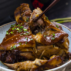 東坡發(fā)財(cái)肘子的做法-家常味燉菜譜