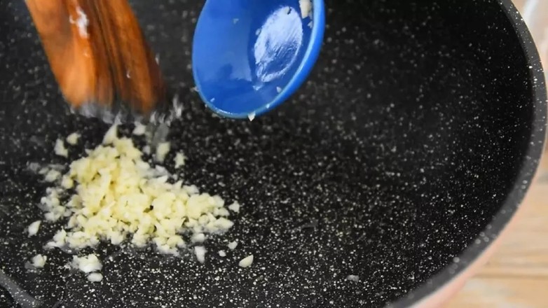 肉末空心菜 空心菜 家常菜 快手菜的做法-家常味炒菜譜-易網(wǎng)健康養(yǎng)生網(wǎng) 肉末空心菜 空心菜 家常菜 快手菜的做法-家常味炒菜譜