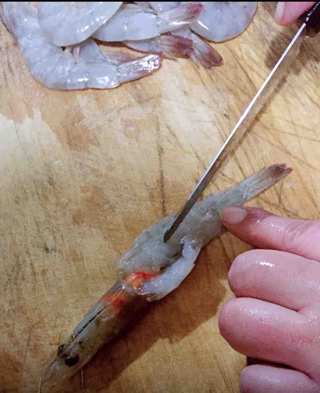 蒜蓉海蝦蒸金針菇的做法-家常味蒸菜譜-易網(wǎng)健康養(yǎng)生網(wǎng) 蒜蓉海蝦蒸金針菇的做法-家常味蒸菜譜