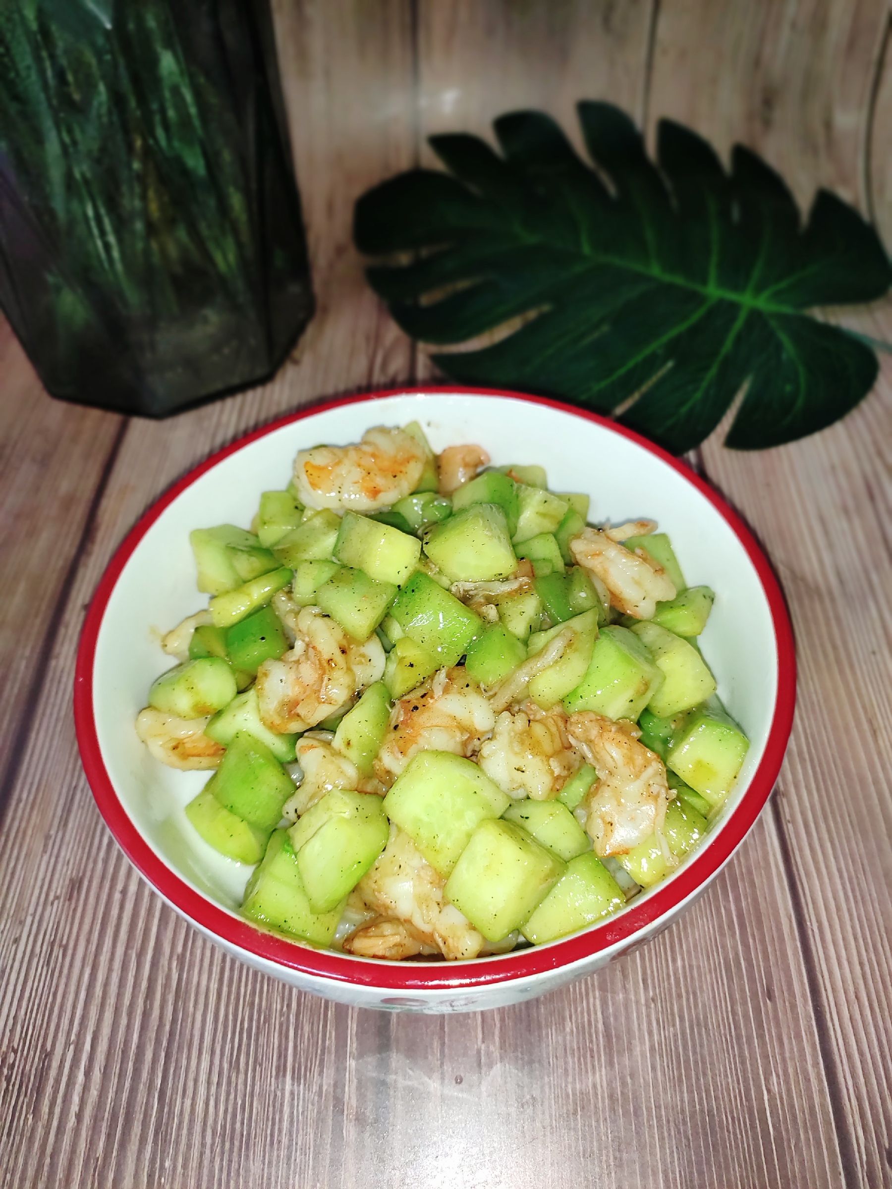 青瓜炒蝦仁的做法-咸鮮味炒菜譜