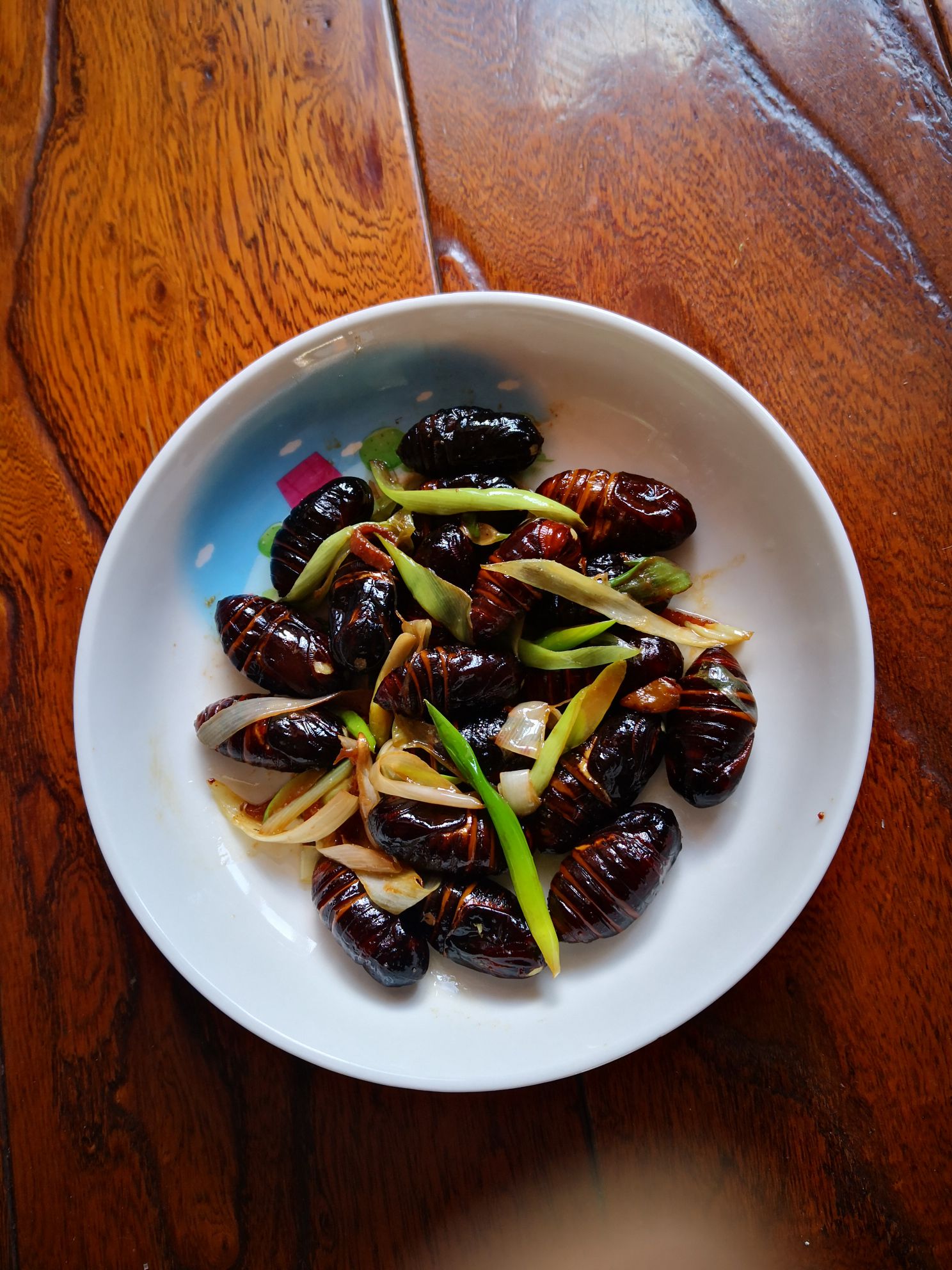 蔥香繭蛹的做法-家常味炒菜譜-易網健康養生網 蔥香繭蛹的做法-家常味炒菜譜