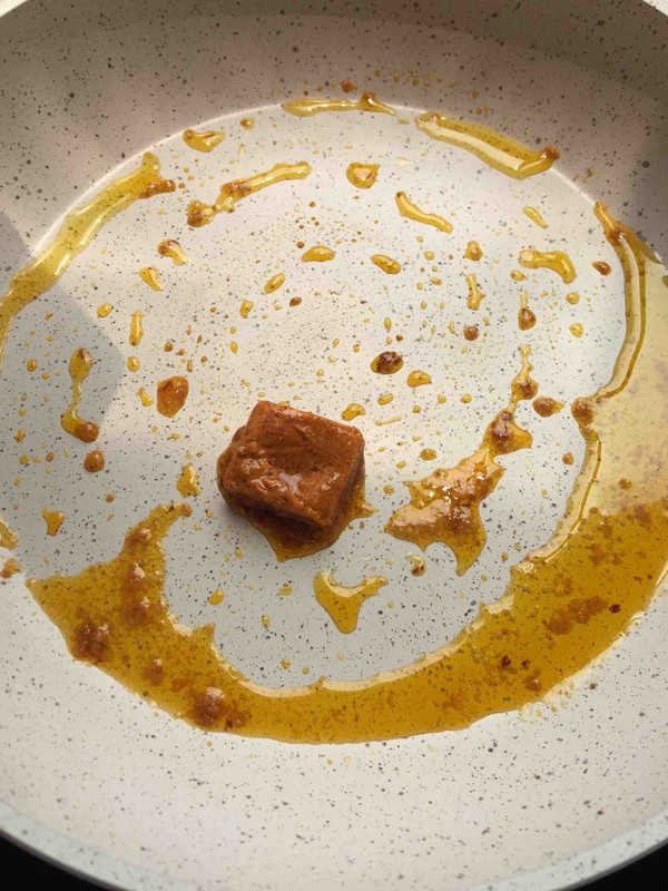 冬蔭功炒米粉的做法-咸鮮味炒菜譜