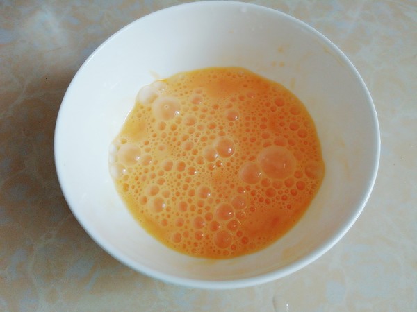 刺嫩芽煎蛋的做法-香辣味煎菜譜-易網健康養生網 刺嫩芽煎蛋的做法-香辣味煎菜譜