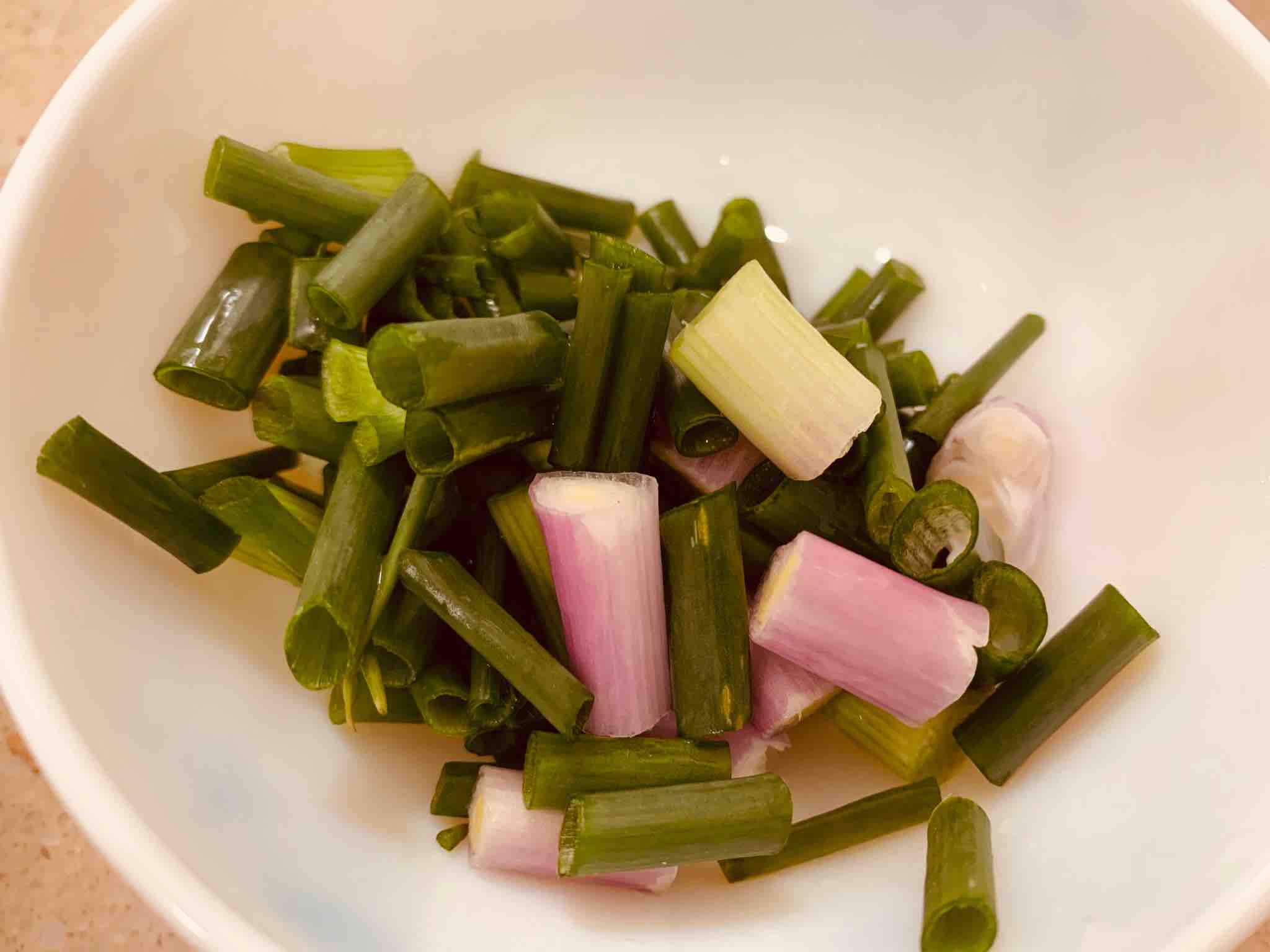 油燜雞的做法-家常味燜菜譜-易網健康養生網 油燜雞的做法-家常味燜菜譜