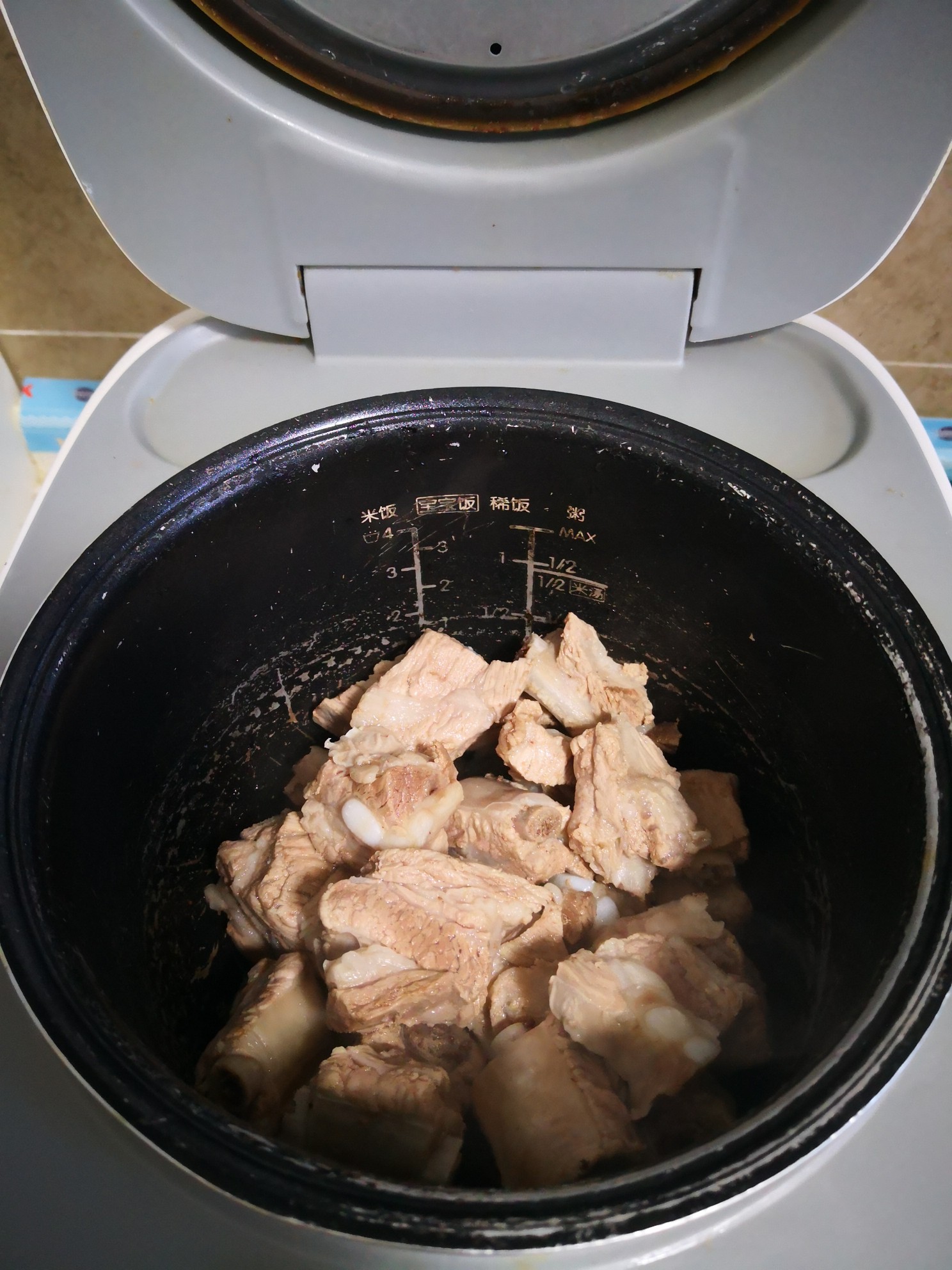 可樂排骨的做法-家常味燉菜譜-易網健康養生網 可樂排骨的做法-家常味燉菜譜