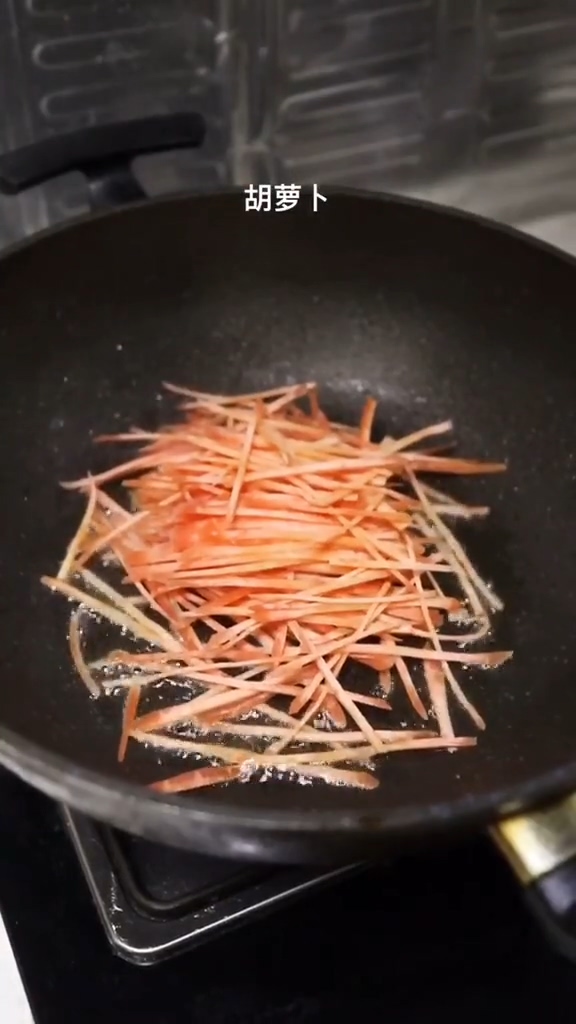 家常炒合菜的做法-咸鮮味炒菜譜-易網健康養生網 家常炒合菜的做法-咸鮮味炒菜譜