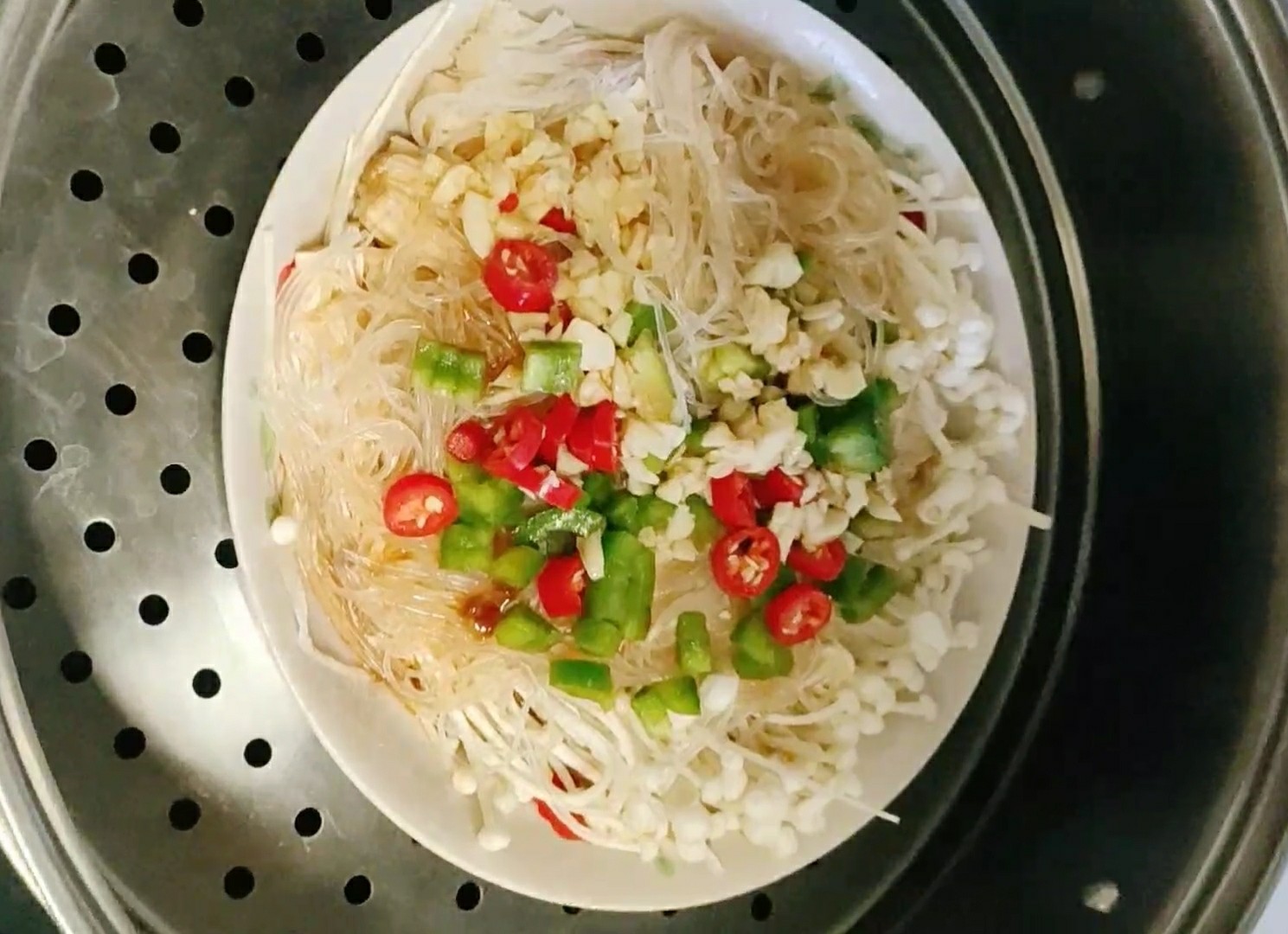 酸辣金針菇的做法-酸辣味蒸菜譜-易網(wǎng)健康養(yǎng)生網(wǎng) 酸辣金針菇的做法-酸辣味蒸菜譜