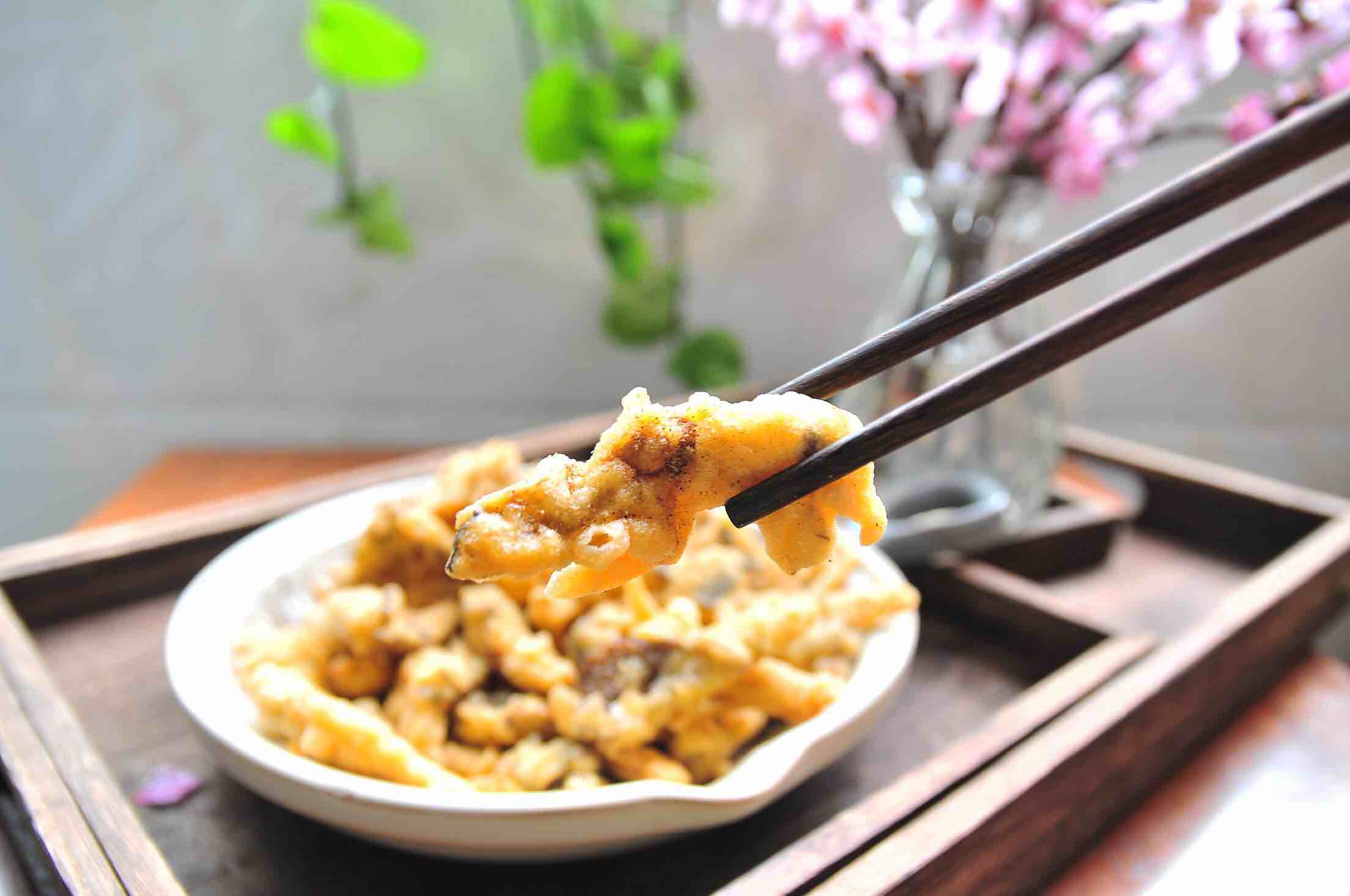 椒鹽平菇的做法-家常味炸菜譜