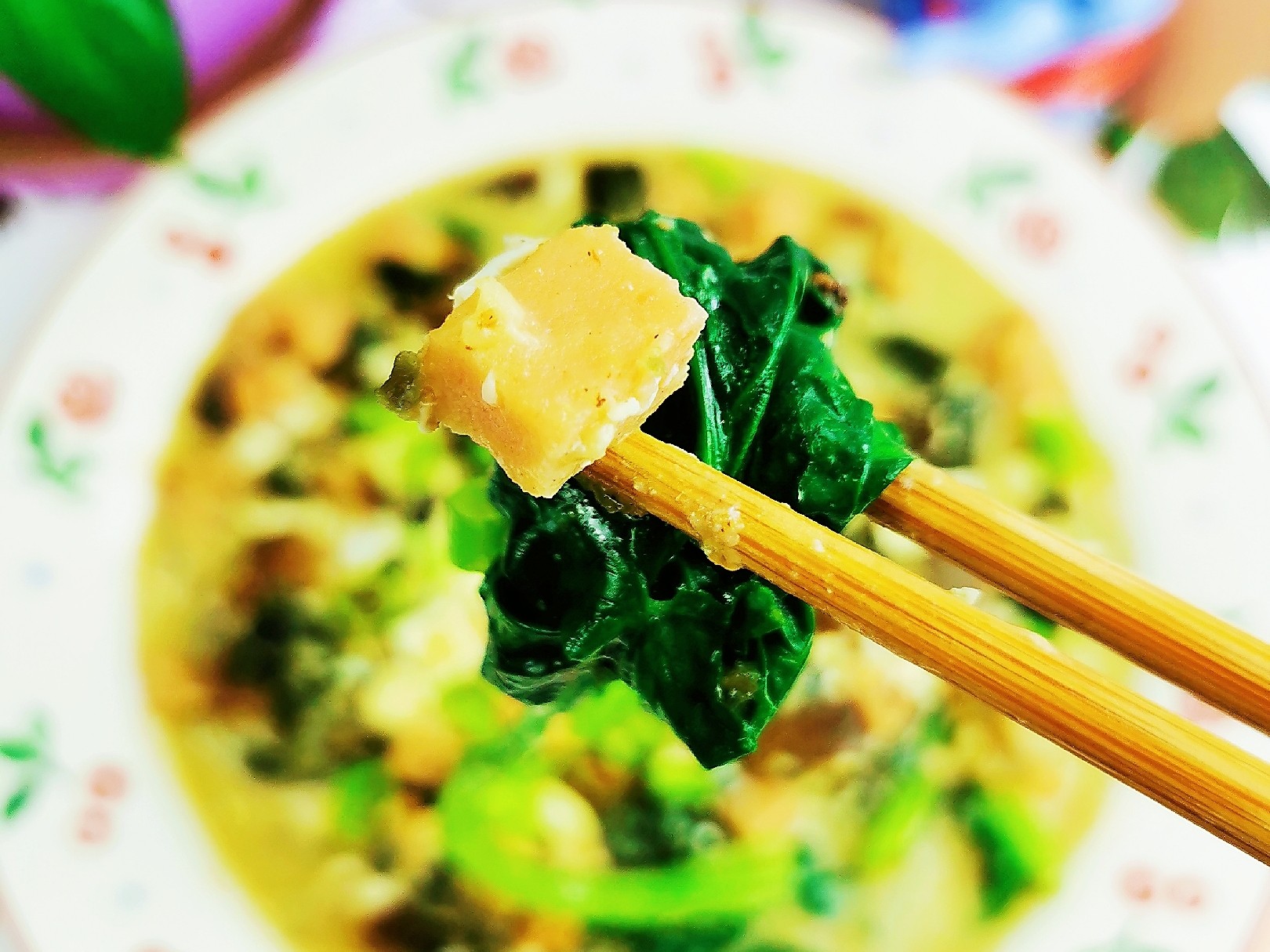 上湯菠菜的做法-咸鮮味煮菜譜-易網健康養(yǎng)生網 上湯菠菜的做法-咸鮮味煮菜譜