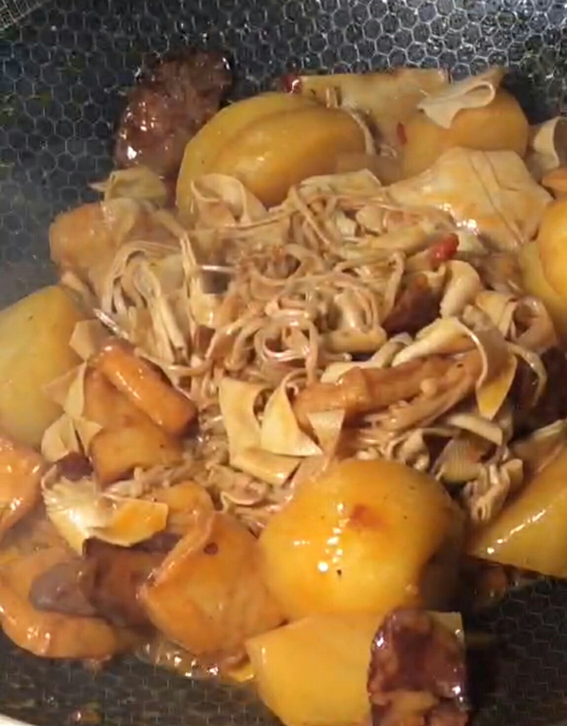 川式亂燉的做法-麻辣味燉菜譜-易網健康養生網 川式亂燉的做法-麻辣味燉菜譜