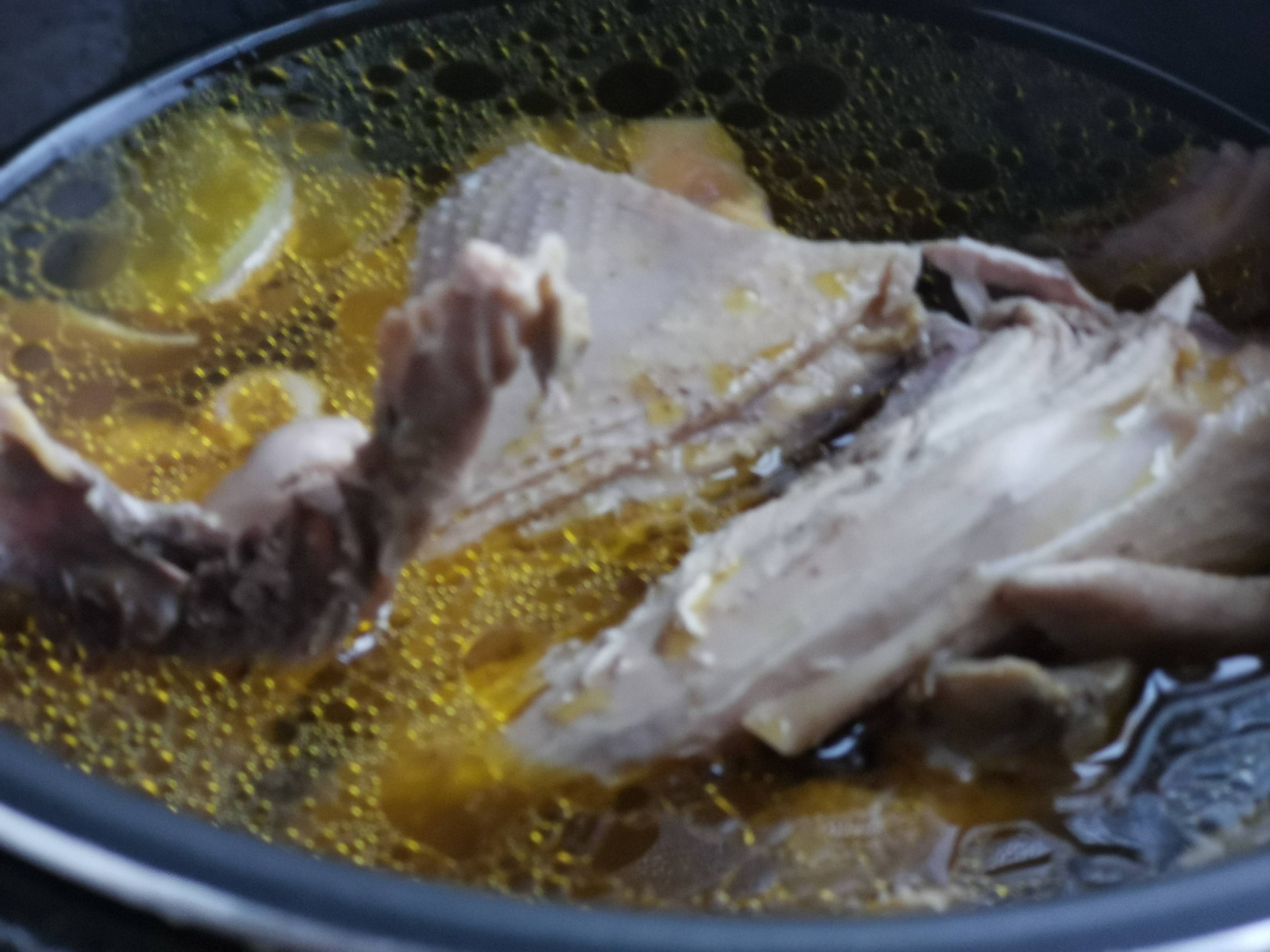 燉雞湯的做法-家常味燉菜譜-易網健康養生網 燉雞湯的做法-家常味燉菜譜