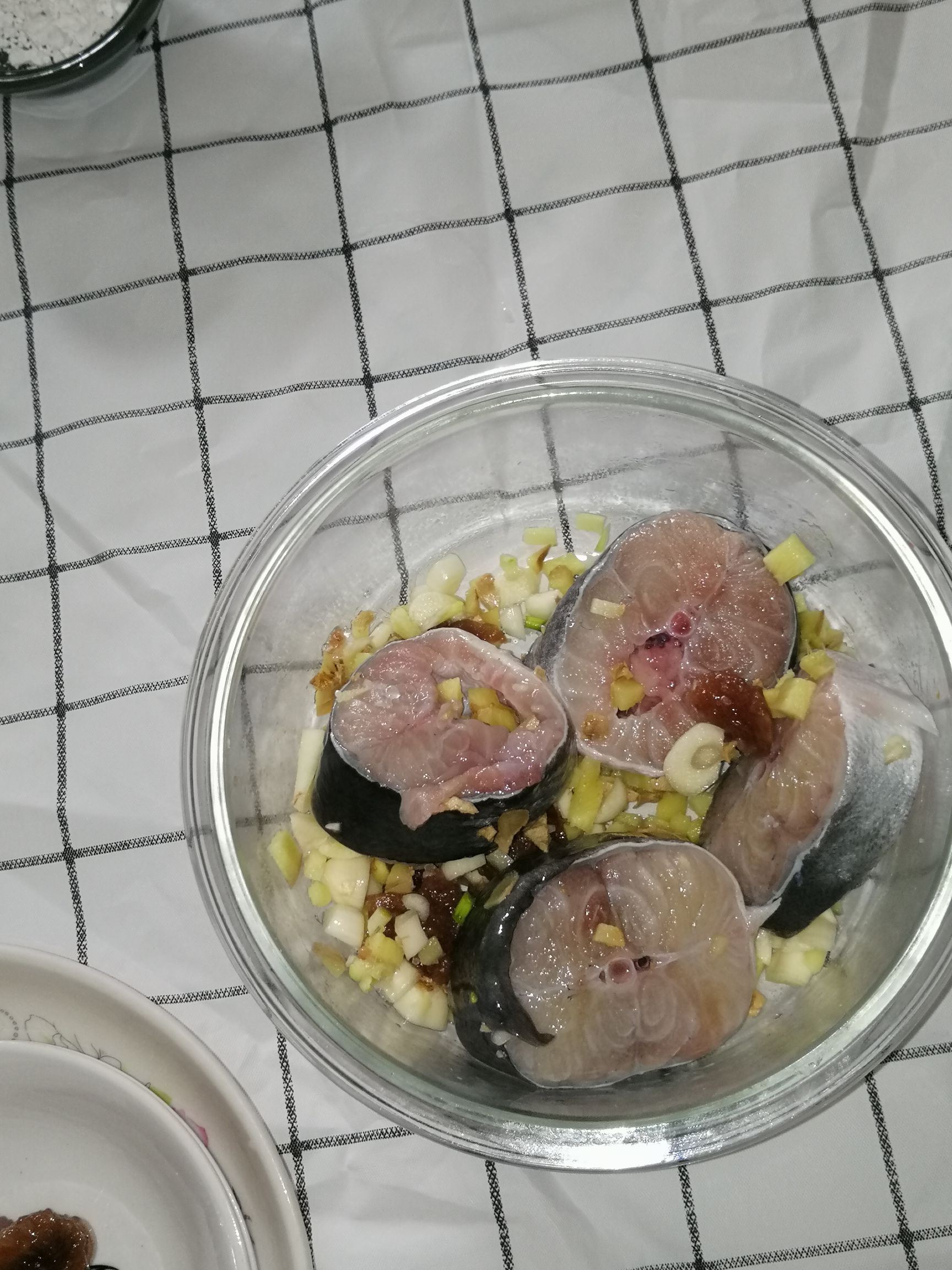 解膩開胃——咸酸梅蒸鰻魚的做法-咸鮮味蒸菜譜