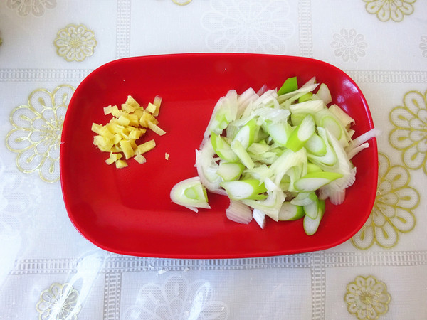 糖醋燜蝦的做法-酸甜味燜菜譜-易網健康養生網 糖醋燜蝦的做法-酸甜味燜菜譜