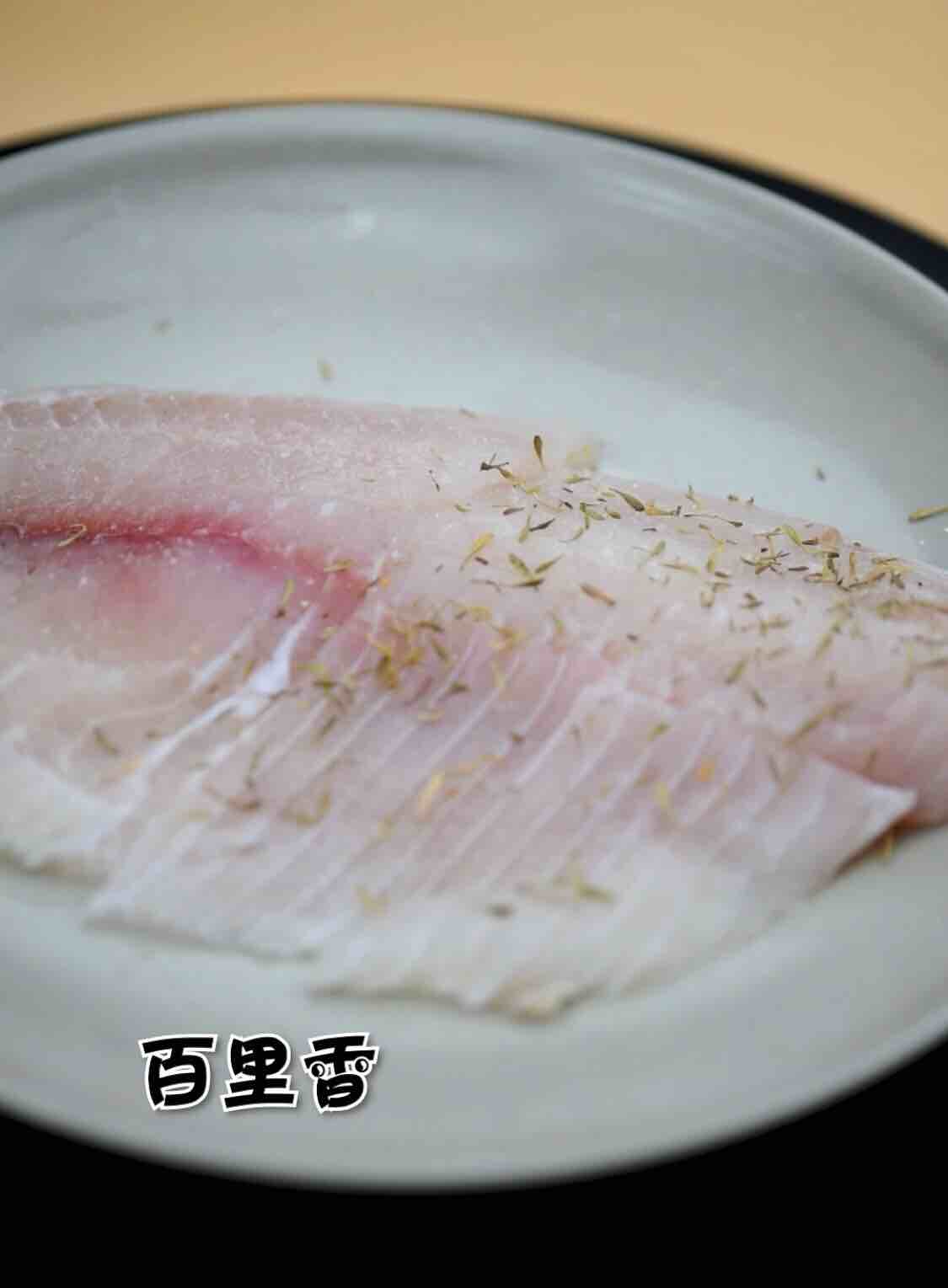 回味無窮的香煎鯛魚的做法-家常味煎菜譜-易網健康養生網 回味無窮的香煎鯛魚的做法-家常味煎菜譜