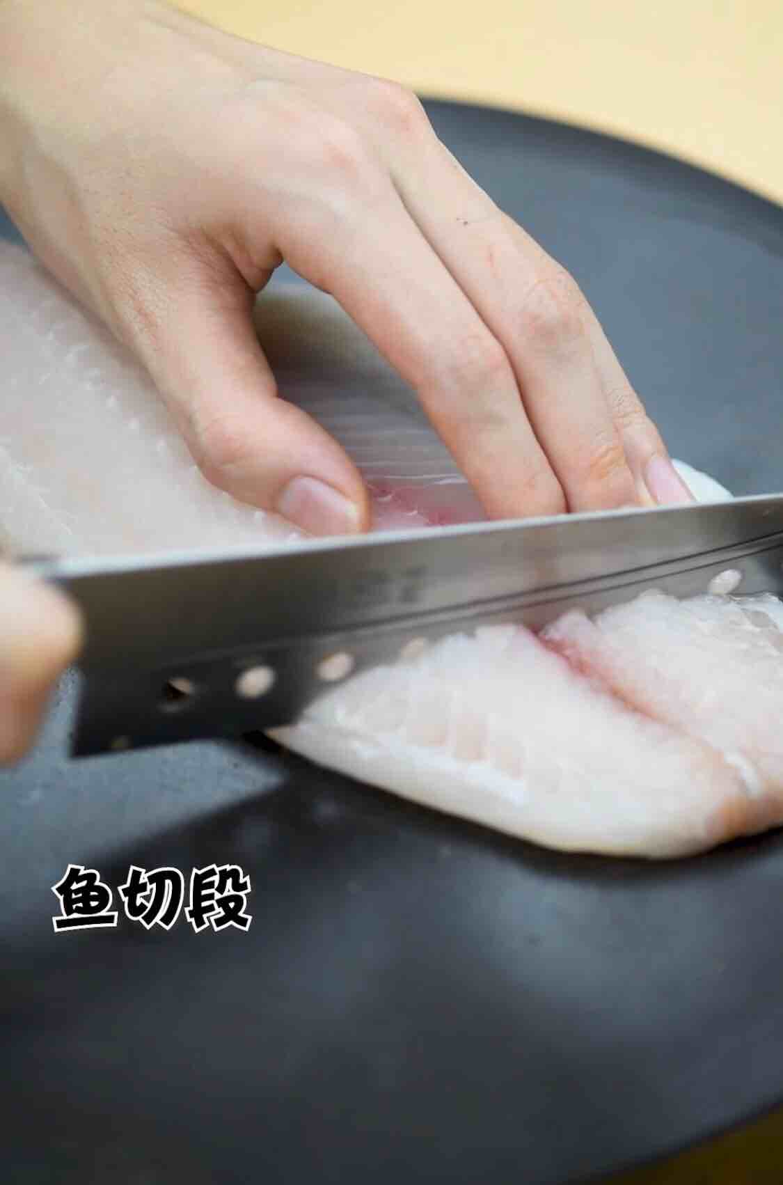 回味無窮的香煎鯛魚的做法-家常味煎菜譜-易網健康養生網 回味無窮的香煎鯛魚的做法-家常味煎菜譜