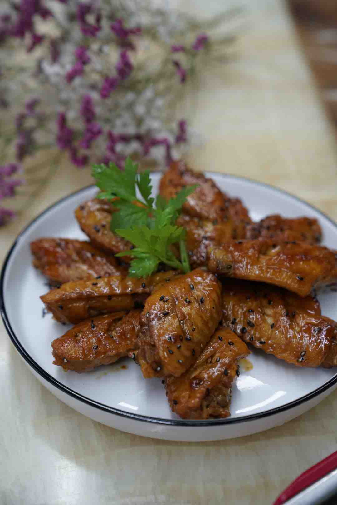 生姜可樂中翅的做法-咸鮮味燒菜譜-易網(wǎng)健康養(yǎng)生網(wǎng) 生姜可樂中翅的做法-咸鮮味燒菜譜