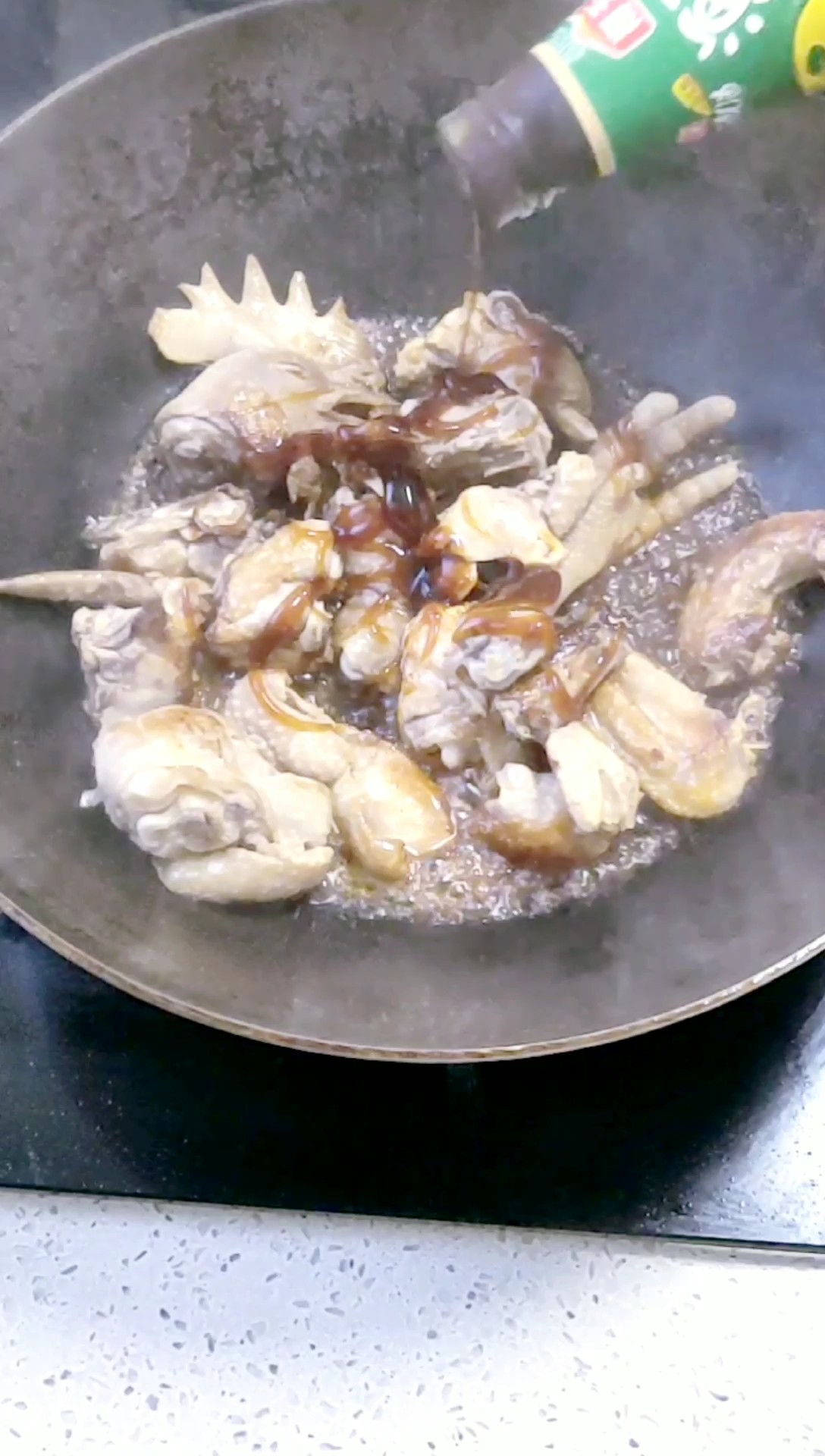 菠蘿雞塊的做法-酸甜味燜菜譜-易網健康養生網 菠蘿雞塊的做法-酸甜味燜菜譜