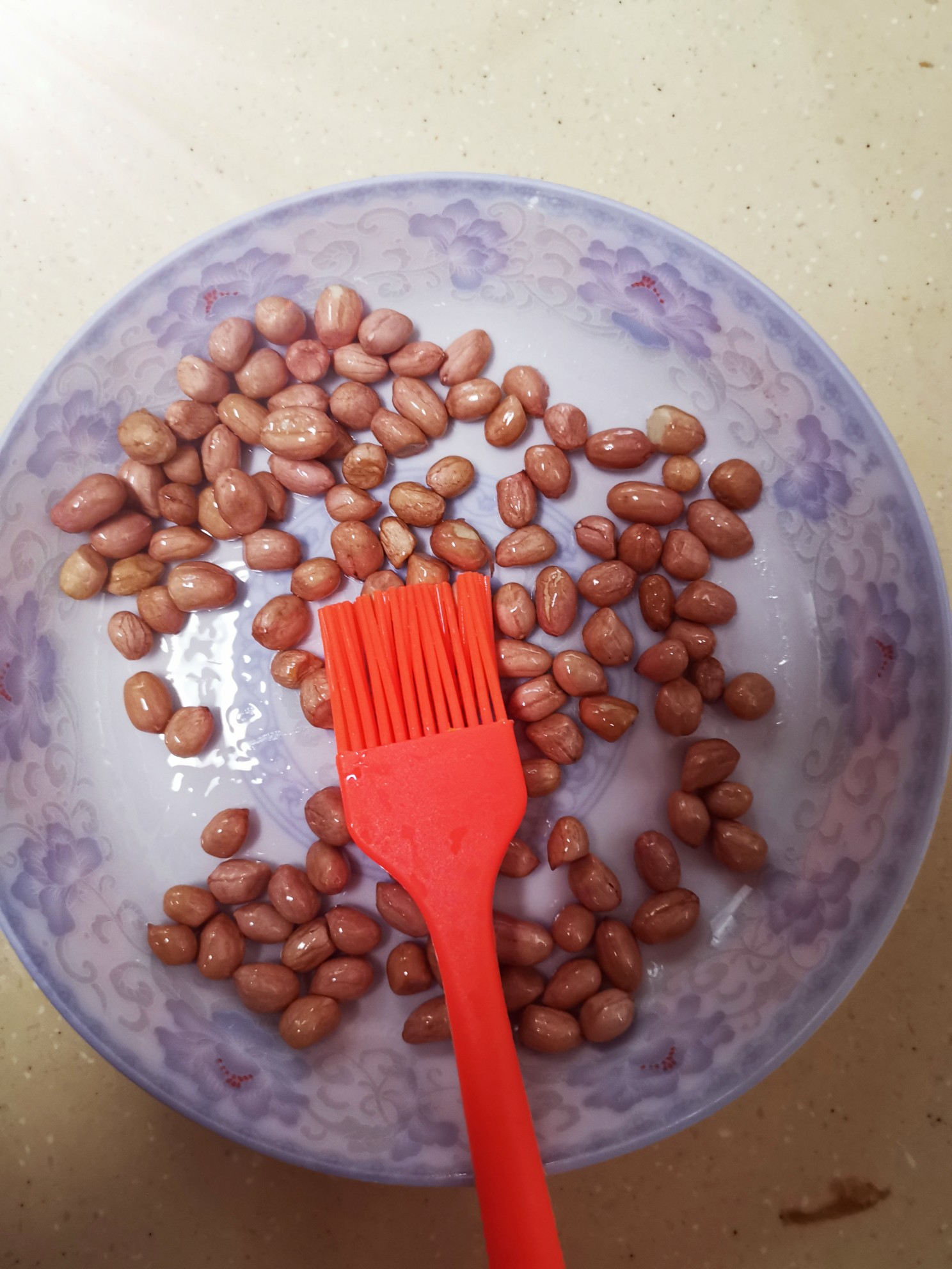 微波爐油炸花生米的做法-家常味微波菜譜-易網(wǎng)健康養(yǎng)生網(wǎng) 微波爐油炸花生米的做法-家常味微波菜譜