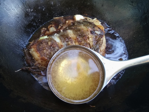 啤酒燒鰈魚的做法-咸鮮味燒菜譜-易網健康養生網 啤酒燒鰈魚的做法-咸鮮味燒菜譜