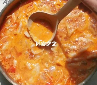 不用熬魚骨湯，也能做出湯鮮味正的懶人番茄魚片！的做法-酸甜味煮菜譜