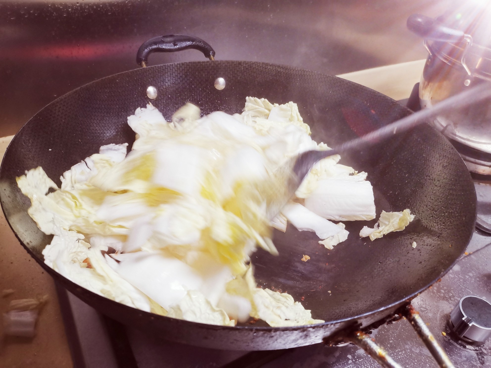 白菜炒肉的做法-家常味炒菜譜-易網健康養生網 白菜炒肉的做法-家常味炒菜譜