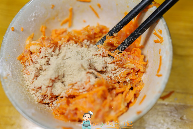 10個月以上輔食胡蘿卜藜麥肉丸的做法-家常味蒸菜譜